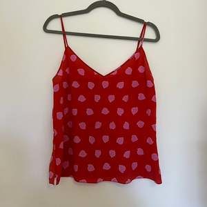 Diane Von Furstenberg Silk Red Spotted Pink NWT Size 8